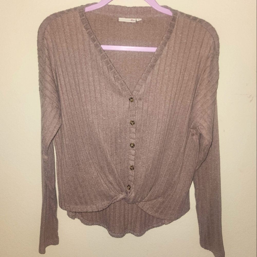 Small SO long sleeve button up v neck shirt with twist front